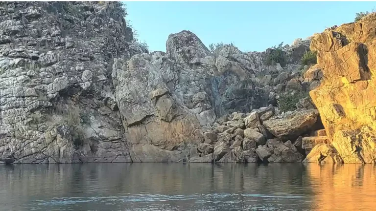 Various Rock shades can be seen during boat ride at Panchvati, Bhedaghat, Jabalpur, MP, India